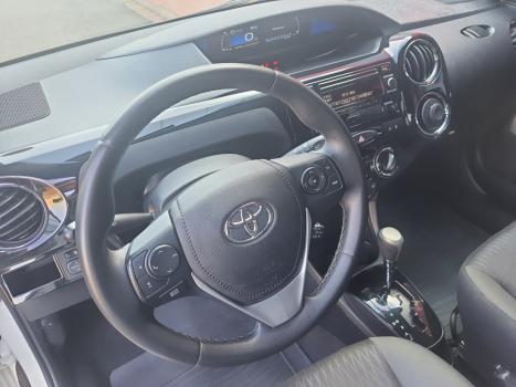 TOYOTA Etios Hatch 1.5 16V 4P FLEX XS AUTOMTICO, Foto 14