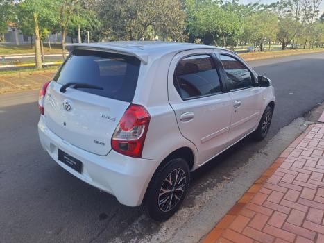 TOYOTA Etios Hatch 1.5 16V 4P FLEX XS AUTOMTICO, Foto 7