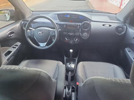 TOYOTA Etios Hatch 1.5 16V 4P FLEX XS AUTOMTICO, Foto 11