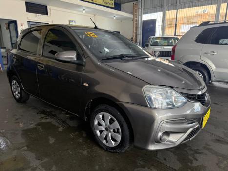 TOYOTA Etios Hatch 1.3 16V 4P FLEX, Foto 7