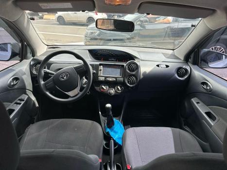 TOYOTA Etios Hatch 1.3 16V 4P FLEX X, Foto 7