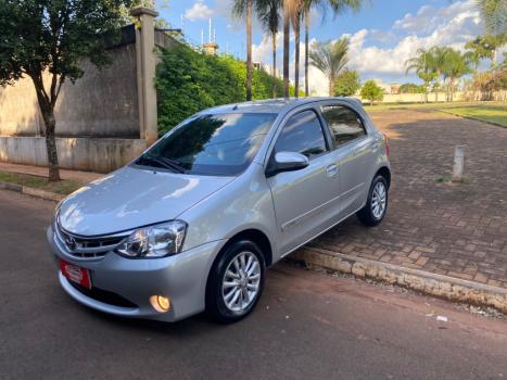 TOYOTA Etios Hatch 1.5 16V 4P FLEX XLS, Foto 3