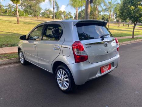 TOYOTA Etios Hatch 1.5 16V 4P FLEX XLS, Foto 4