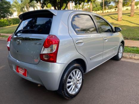 TOYOTA Etios Hatch 1.5 16V 4P FLEX XLS, Foto 6