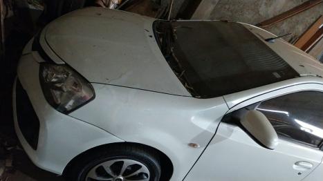 TOYOTA Etios Hatch 1.3 16V 4P FLEX EX, Foto 3