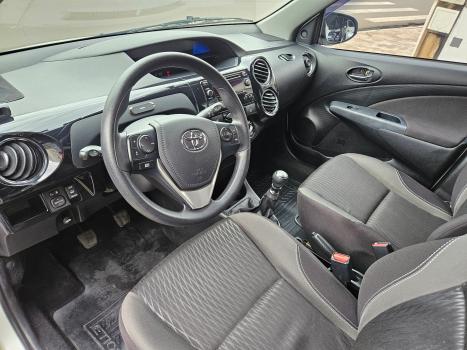 TOYOTA Etios Hatch 1.5 16V 4P FLEX XS, Foto 7