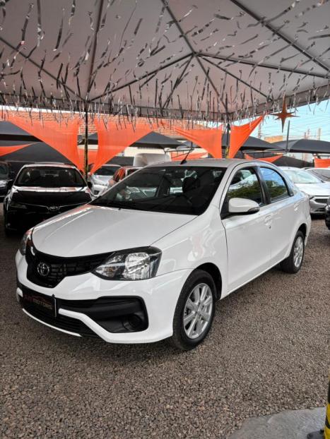 TOYOTA Etios Sedan 1.5 16V 4P FLEX X PLUS AUTOMTICO, Foto 1