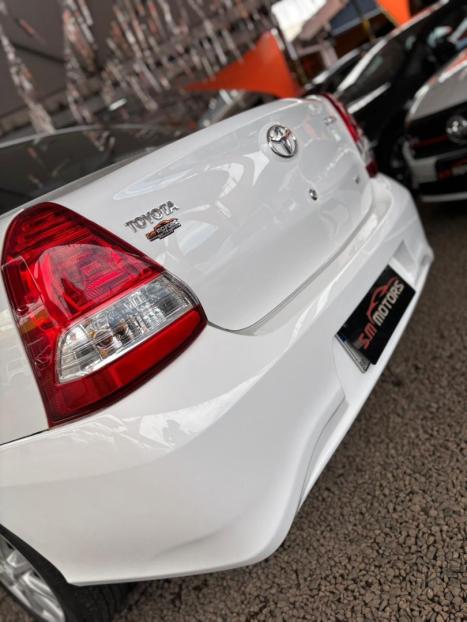 TOYOTA Etios Sedan 1.5 16V 4P FLEX X PLUS AUTOMTICO, Foto 11
