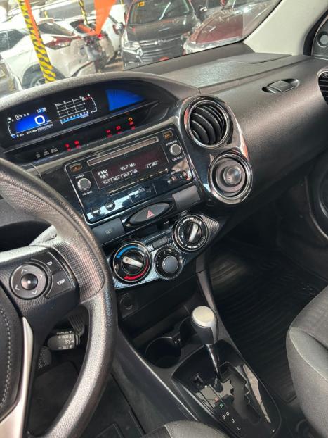 TOYOTA Etios Sedan 1.5 16V 4P FLEX X PLUS AUTOMTICO, Foto 14