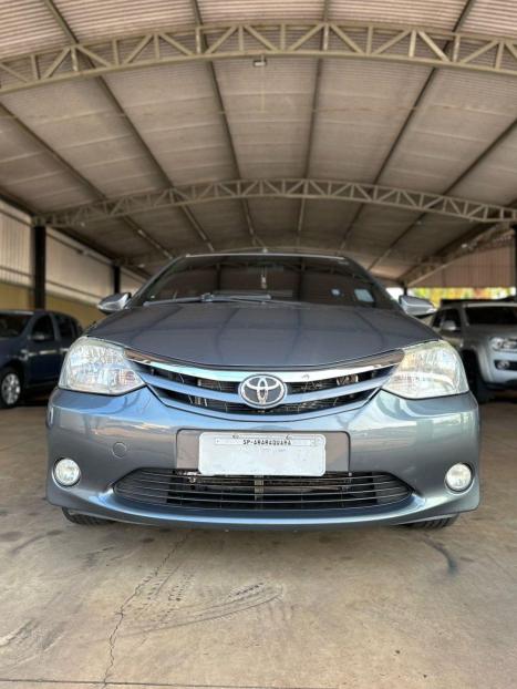 TOYOTA Etios Sedan 1.5 16V 4P FLEX XLS, Foto 2