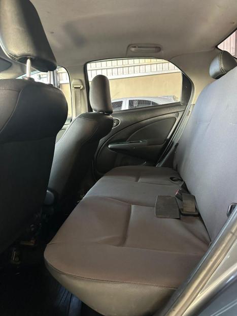 TOYOTA Etios Sedan 1.5 16V 4P FLEX XLS, Foto 8