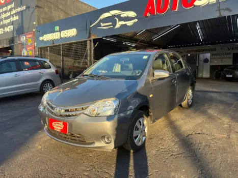 TOYOTA Etios Sedan 1.5 16V 4P FLEX XS, Foto 3