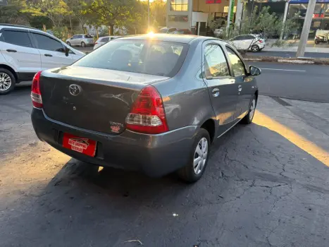 TOYOTA Etios Sedan 1.5 16V 4P FLEX XS, Foto 4