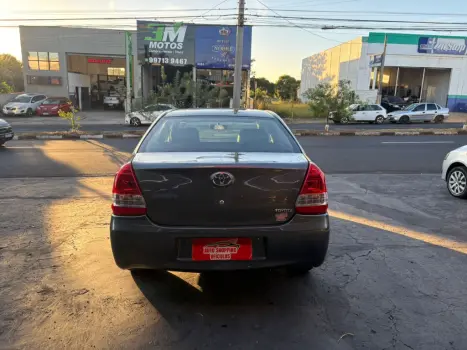 TOYOTA Etios Sedan 1.5 16V 4P FLEX XS, Foto 5