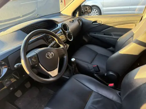 TOYOTA Etios Sedan 1.5 16V 4P FLEX XS, Foto 8