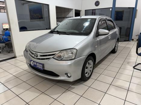 TOYOTA Etios Sedan 1.5 16V 4P FLEX XS, Foto 3