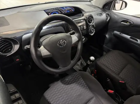 TOYOTA Etios Sedan 1.5 16V 4P FLEX XS, Foto 7
