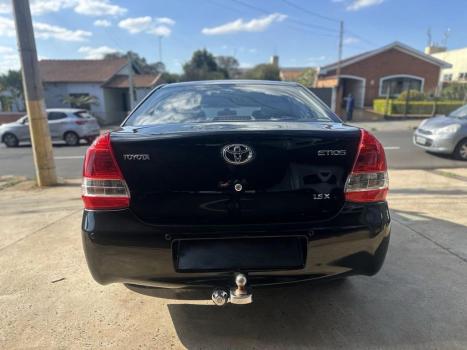 TOYOTA Etios Sedan 1.5 16V 4P FLEX X, Foto 4