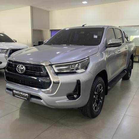 TOYOTA Hilux Caminhonete 2.8 16V SRV 4X4 DIESEL CABINE DUPLA AUTOMTICO, Foto 4