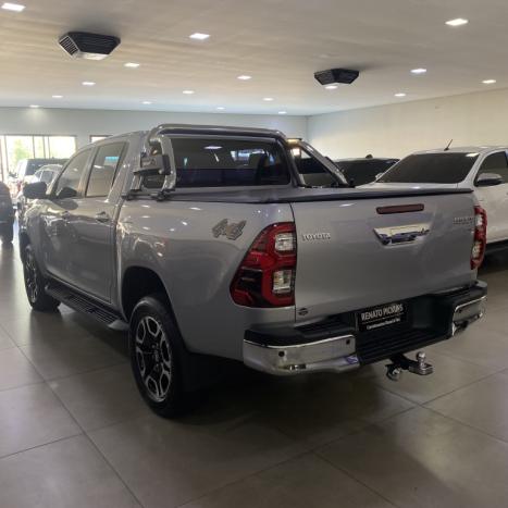 TOYOTA Hilux Caminhonete 2.8 16V SRV 4X4 DIESEL CABINE DUPLA AUTOMTICO, Foto 8