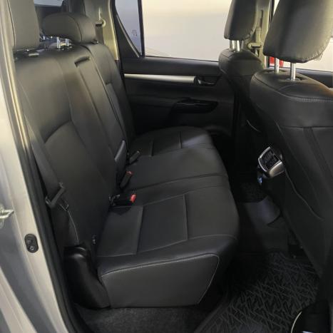 TOYOTA Hilux Caminhonete 2.8 16V SRV 4X4 DIESEL CABINE DUPLA AUTOMTICO, Foto 12