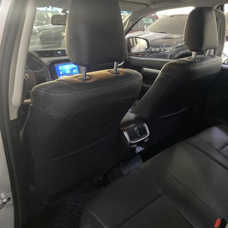 TOYOTA Hilux Caminhonete 2.8 16V SRV 4X4 DIESEL CABINE DUPLA AUTOMTICO, Foto 13