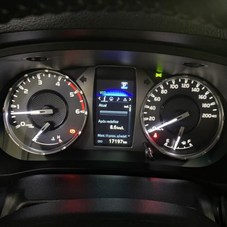 TOYOTA Hilux Caminhonete 2.8 16V SRV 4X4 DIESEL CABINE DUPLA AUTOMTICO, Foto 15