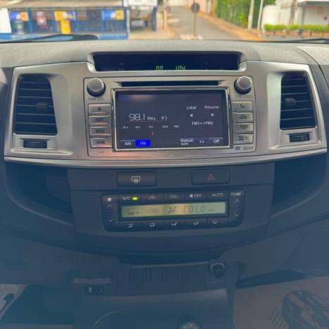 TOYOTA Hilux Caminhonete 2.7 16V 4P SRV FLEX 4X4  CABINE DUPLA AUTOMTICO, Foto 11