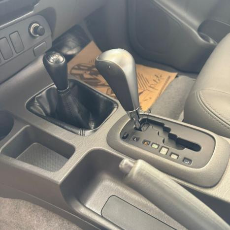 TOYOTA Hilux Caminhonete 2.7 16V 4P SRV FLEX 4X4  CABINE DUPLA AUTOMTICO, Foto 14