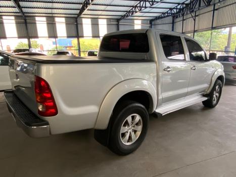 TOYOTA Hilux Caminhonete 2.7 16V 4P SR CABINE DUPLA AUTOMTICO, Foto 2