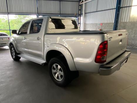 TOYOTA Hilux Caminhonete 2.7 16V 4P SR CABINE DUPLA AUTOMTICO, Foto 3