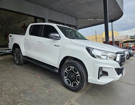 TOYOTA Hilux Caminhonete 2.8 16V SRV 4X4 DIESEL CABINE DUPLA AUTOM�TICO, Foto 1
