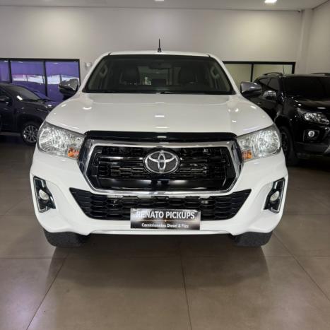 TOYOTA Hilux Caminhonete 2.8 16V SRV 4X4 DIESEL CABINE DUPLA AUTOM�TICO, Foto 2