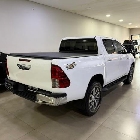 TOYOTA Hilux Caminhonete 2.8 16V SRV 4X4 DIESEL CABINE DUPLA AUTOM�TICO, Foto 4