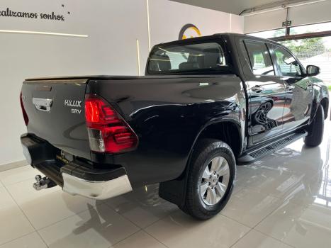 TOYOTA Hilux Caminhonete 2.7 16V 4P SRV FLEX CABINE DUPLA AUTOM�TICO, Foto 5