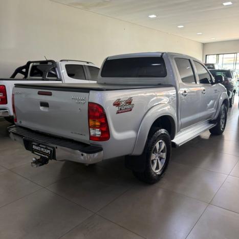 TOYOTA Hilux Caminhonete 3.0 4P 4X4 SRV TURBO DIESEL CABINE DUPLA AUTOM�TICO, Foto 6