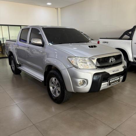 TOYOTA Hilux Caminhonete 3.0 4P 4X4 SRV TURBO DIESEL CABINE DUPLA AUTOM�TICO, Foto 8