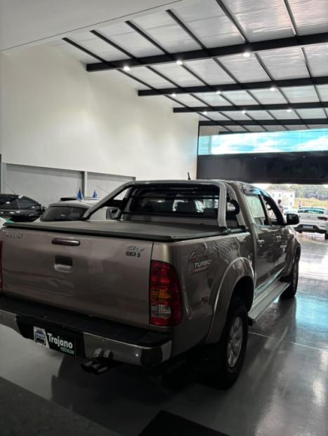 TOYOTA Hilux Caminhonete 3.0 4P SRV DIESEL CABINE DUPLA, Foto 5