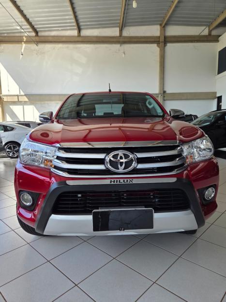 TOYOTA Hilux Caminhonete 2.8 16V SRV 4X4 DIESEL CABINE DUPLA AUTOM�TICO, Foto 2