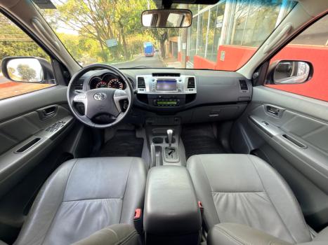 TOYOTA Hilux Caminhonete 2.7 16V 4P SRV FLEX CABINE DUPLA AUTOM�TICO, Foto 3