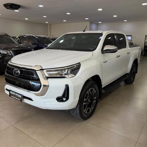 TOYOTA Hilux Caminhonete 2.8 16V SRX 4X4 TURBO DIESEL CABINE DUPLA AUTOM�TICO, Foto 4