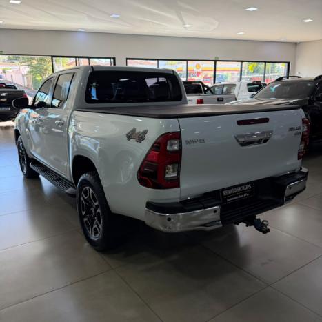 TOYOTA Hilux Caminhonete 2.8 16V SRX 4X4 TURBO DIESEL CABINE DUPLA AUTOM�TICO, Foto 5