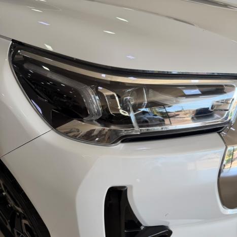 TOYOTA Hilux Caminhonete 2.8 16V SRX 4X4 TURBO DIESEL CABINE DUPLA AUTOM�TICO, Foto 7
