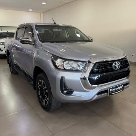 TOYOTA Hilux Caminhonete 2.8 16V SRV 4X4 DIESEL CABINE DUPLA AUTOM�TICO, Foto 1