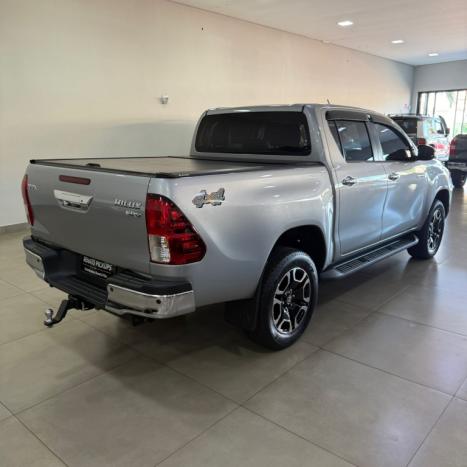TOYOTA Hilux Caminhonete 2.8 16V SRV 4X4 DIESEL CABINE DUPLA AUTOM�TICO, Foto 6