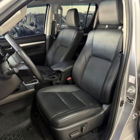 TOYOTA Hilux Caminhonete 2.8 16V SRV 4X4 DIESEL CABINE DUPLA AUTOM�TICO, Foto 14