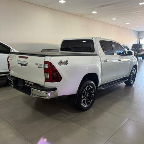 TOYOTA Hilux Caminhonete 2.8 16V SRX 4X4 TURBO DIESEL CABINE DUPLA AUTOM�TICO, Foto 6