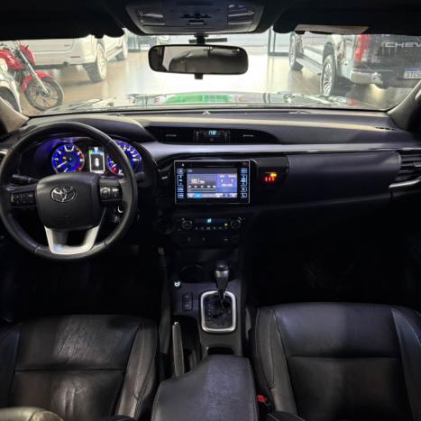 TOYOTA Hilux Caminhonete 2.8 16V SRV 4X4 DIESEL CABINE DUPLA AUTOM�TICO, Foto 12