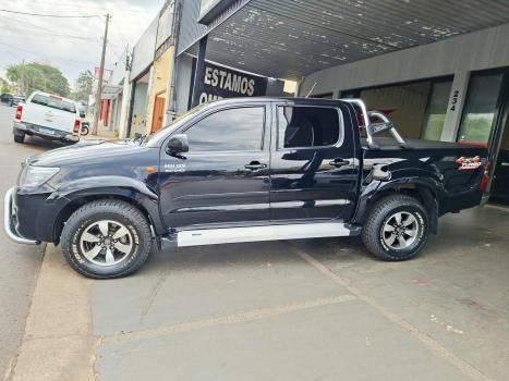 TOYOTA Hilux Caminhonete 3.0 16V 4P 4X4 SRV TURBO DIESEL CABINE DUPLA AUTOM�TICO, Foto 2