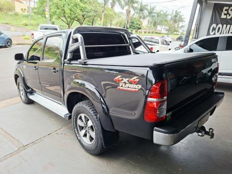 TOYOTA Hilux Caminhonete 3.0 16V 4P 4X4 SRV TURBO DIESEL CABINE DUPLA AUTOM�TICO, Foto 3